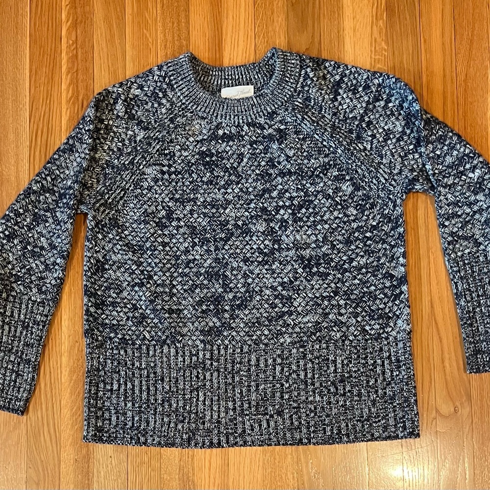 Universal Thread Women’s Crewneck Sweater